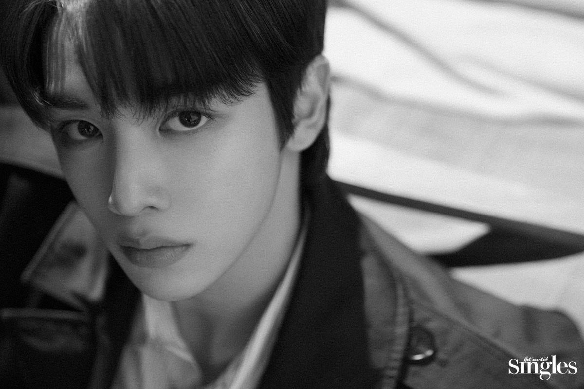 악셀 아리카토, 준느를 착용한 라이즈 성찬의 싱글즈 화보